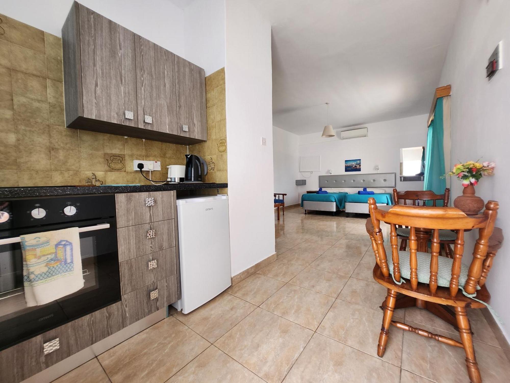 Florence Hotel Apartments Ayia Napa Rum bild