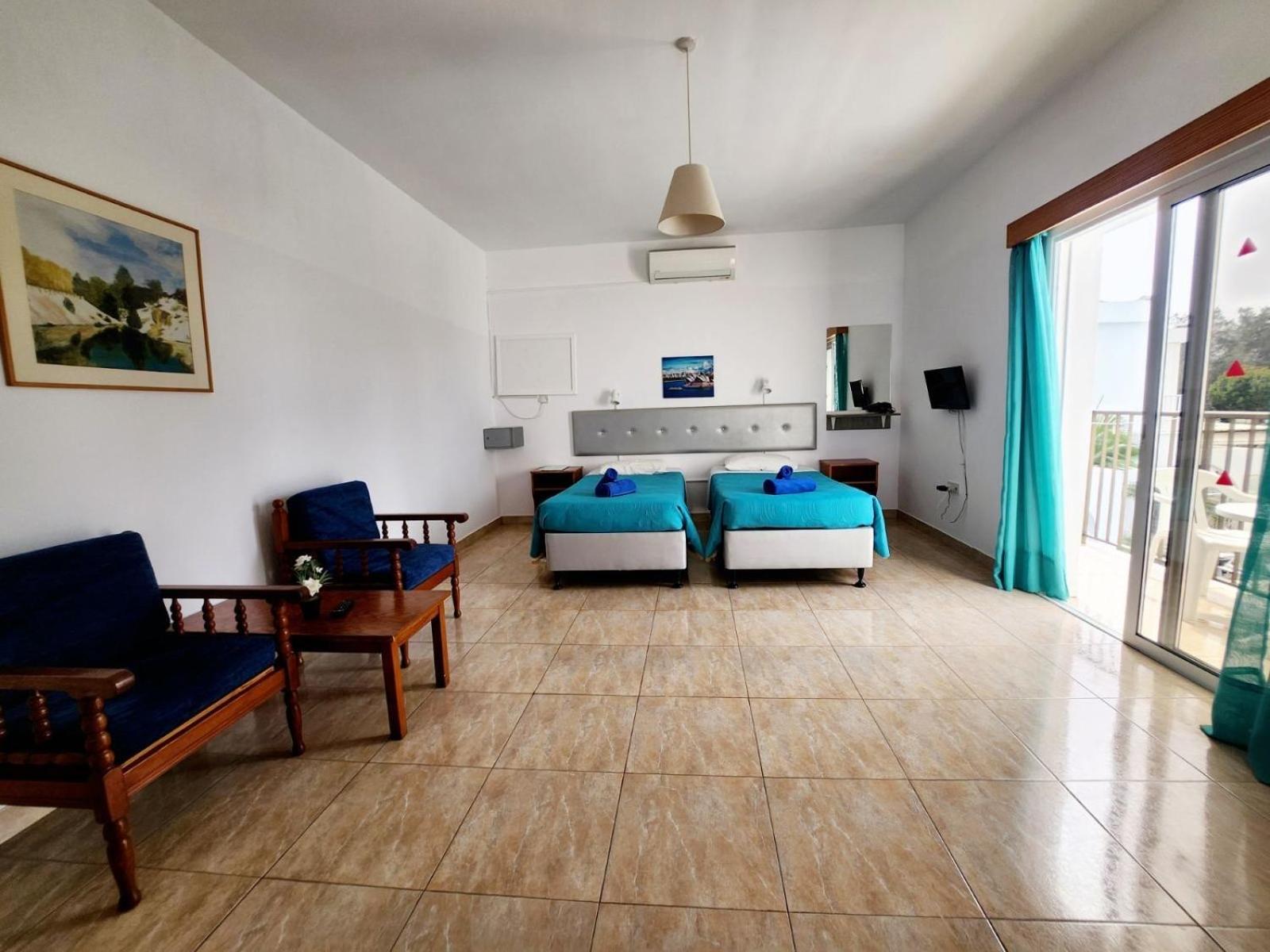 Florence Hotel Apartments Ayia Napa Exteriör bild