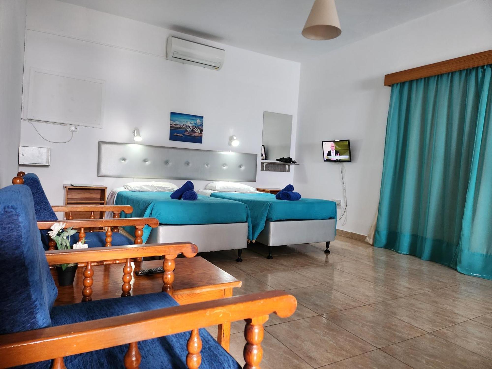 Florence Hotel Apartments Ayia Napa Rum bild