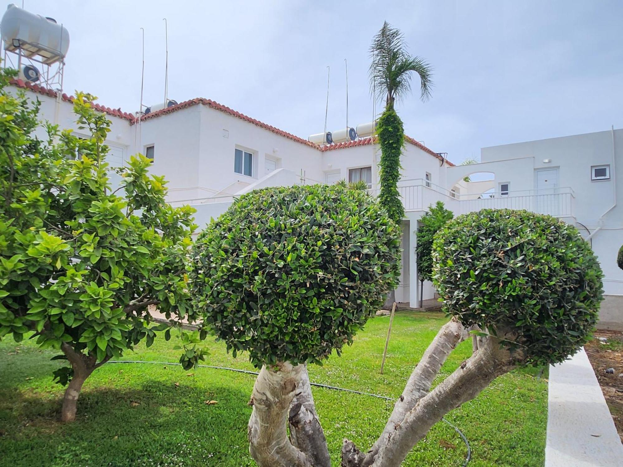 Florence Hotel Apartments Ayia Napa Exteriör bild